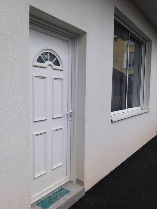 Le Studio Elegance Du Centre Oyonnax Exterior foto